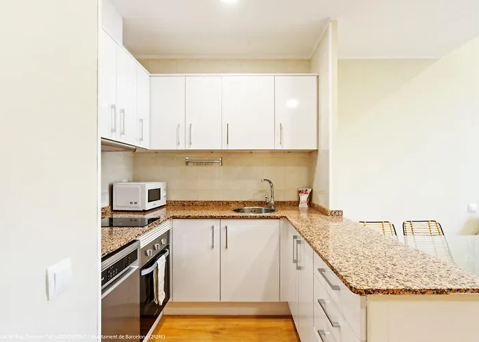 Apartment Flateli Pelayo H6 *